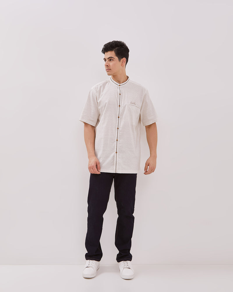 Men'S Short Sleeved Stand Collar Beige Shirt