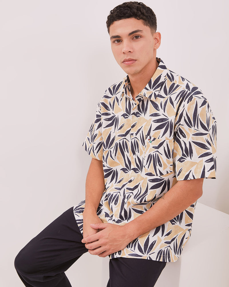 Men's Short Sleeve Linen Shirt with Cream Printing Motif